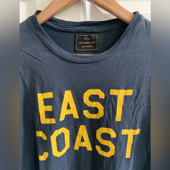 Retro Brand East Coast Shirt graphic t-shirt Size Small EUC - Picture 7 of 9